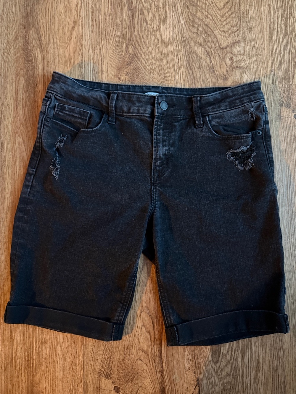 Old Navy Black Bermuda Denim Shorts Distressed Cuffed Size 10